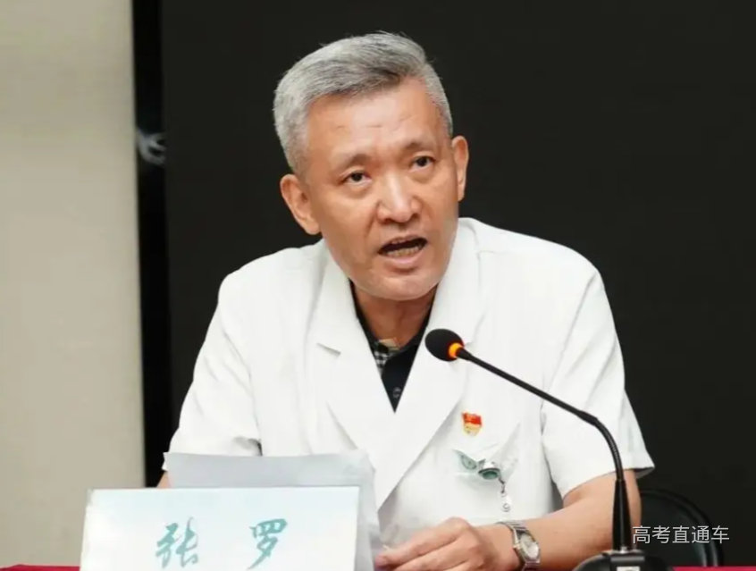 1762218460218209.png 6908aa7ee4b078fce44a04d5.png