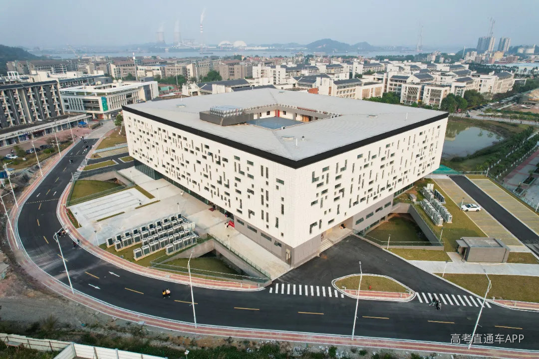 图书馆 (1).jpg