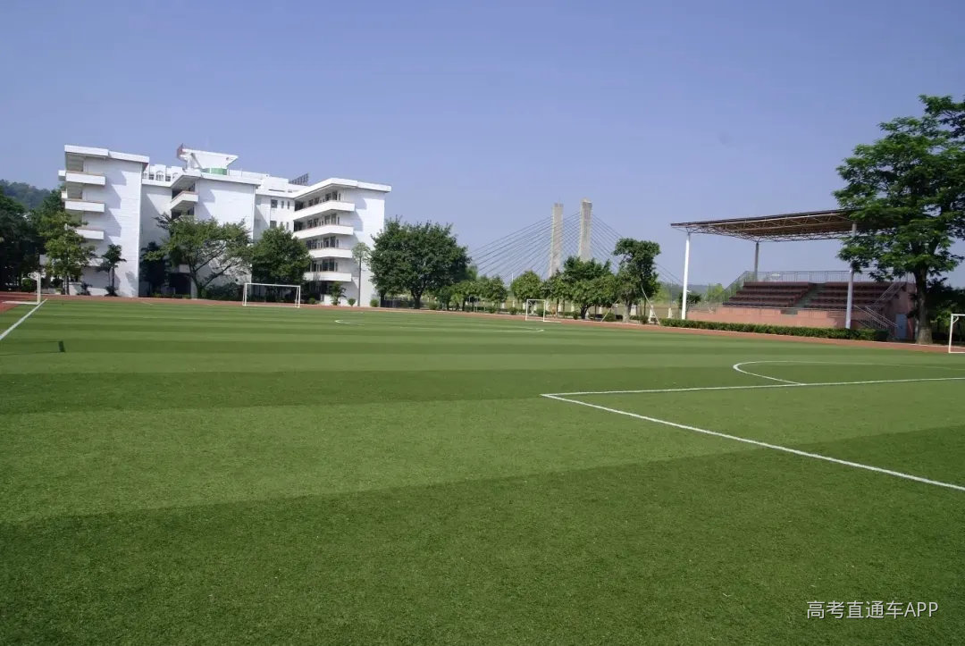 广州校区5.jpg