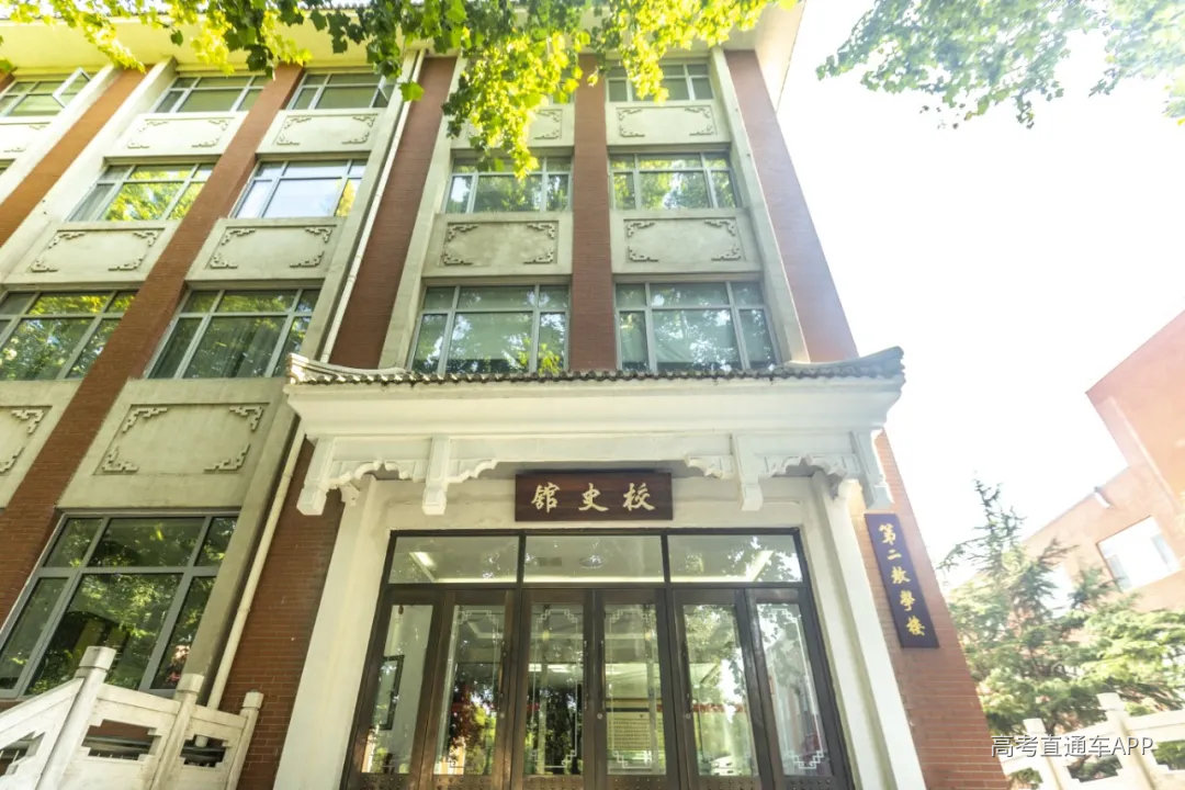 校园建筑(夏)-2874.jpg