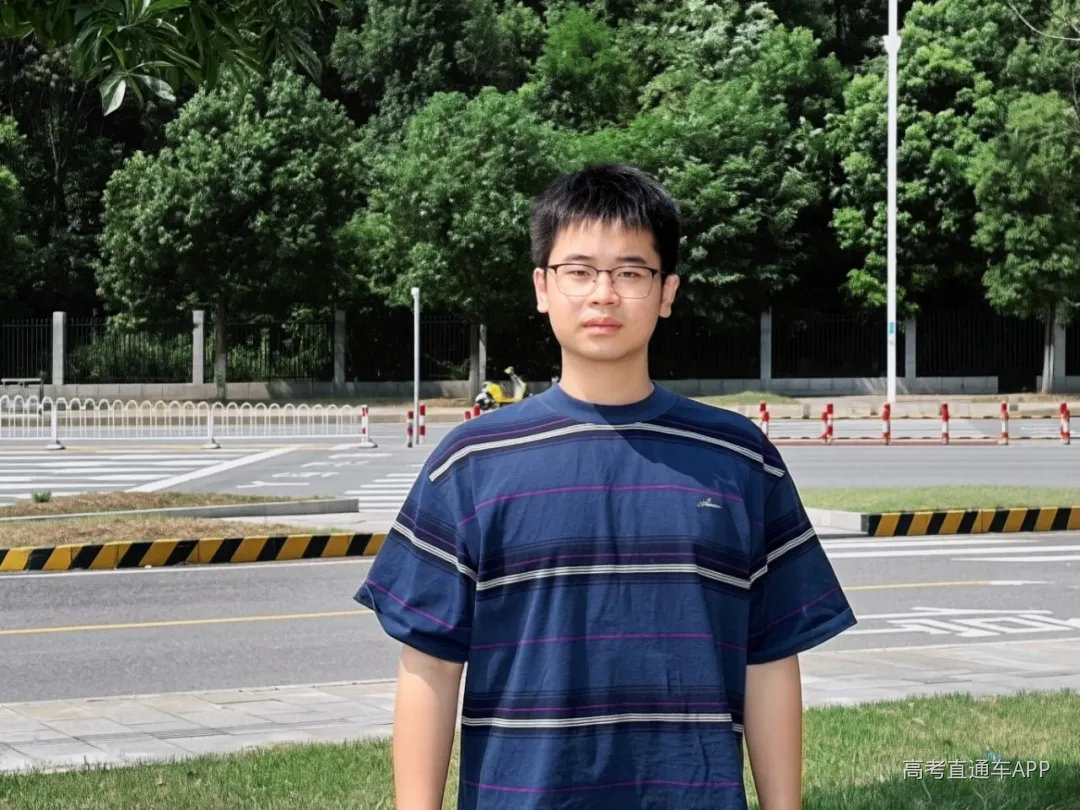 动物科学技术学院 熊佳铭.jpg